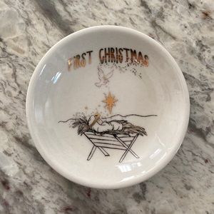 First Christmas 3” roundstone wear dish w/ nativity
